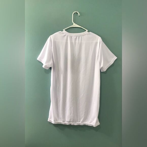 NWOT … LAND OF THE FREE “Size: L” T-Shirt - Picture 2 of 4